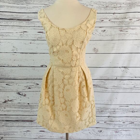 One Clothing Gold lace with sparkle dress sparkle - Picture 1 of 7